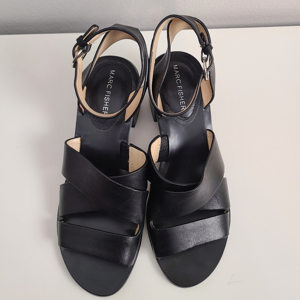 Marc Fisher Omela Classic Minimal Black Padded 2" Heeled Ankle-strap Sandal 7.5
